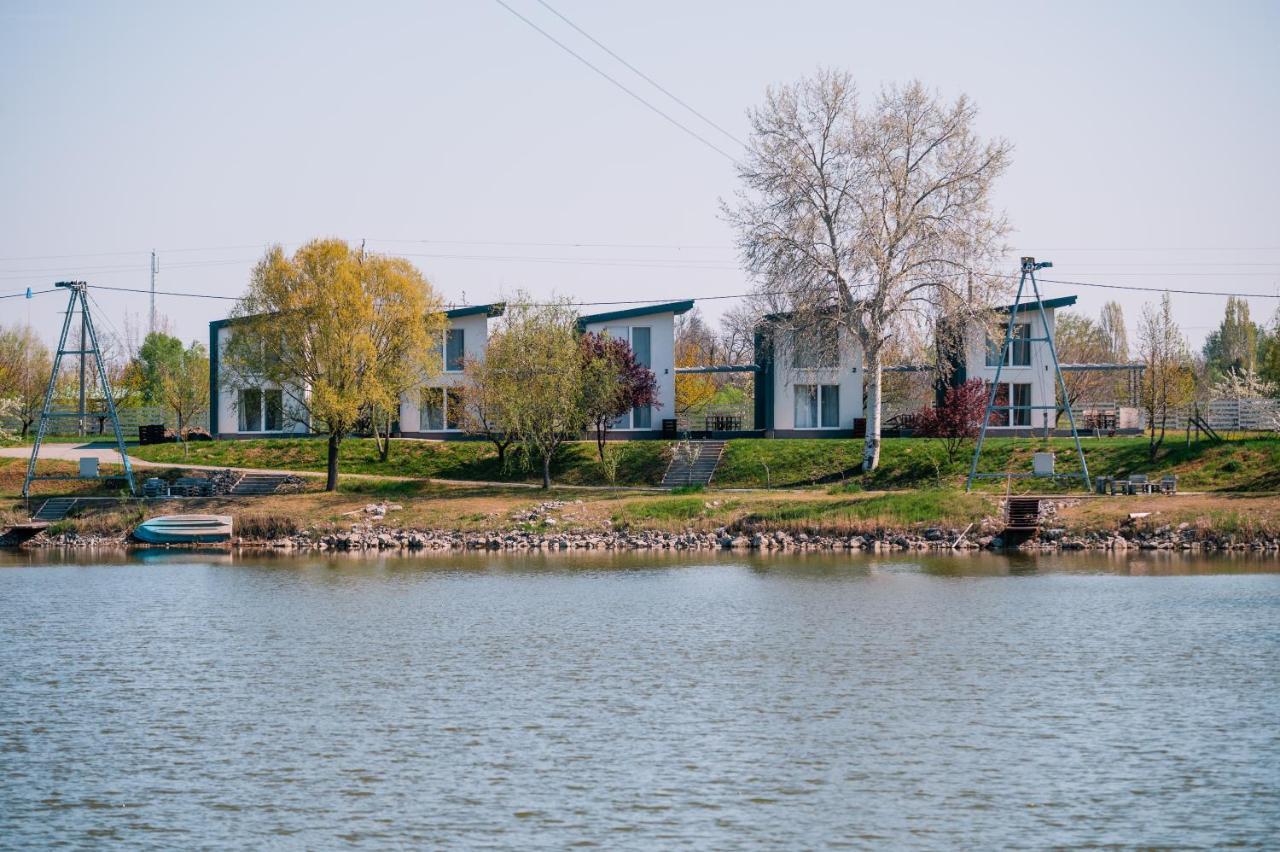 Sun City Vizisport Paradicsom Hodmezovasarhely Exterior photo
